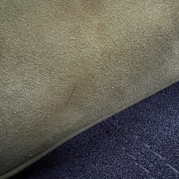 Vintage Green suede Coach hand bag - Picture 6 of 11